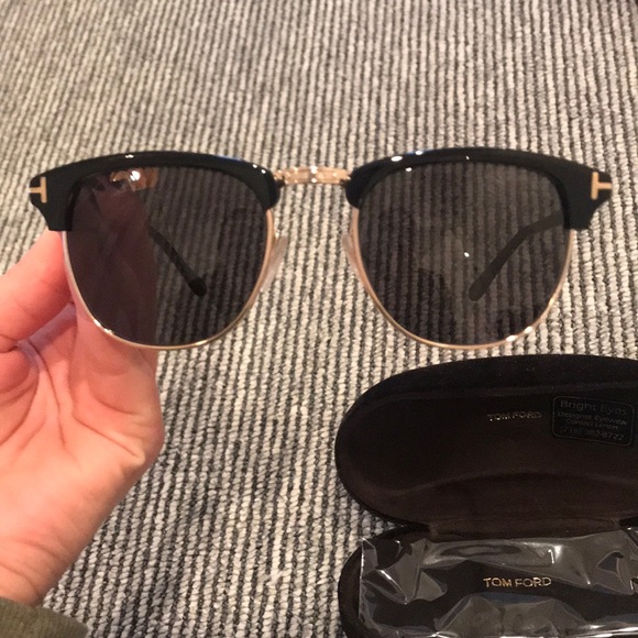Tom Ford men’s sunglasses worn once ! main image 4